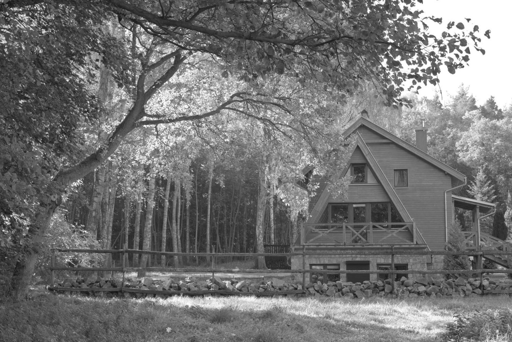 Hotel Wyrwidab Chodziez Bagian luar foto